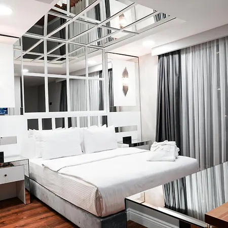 Hotel Flora
